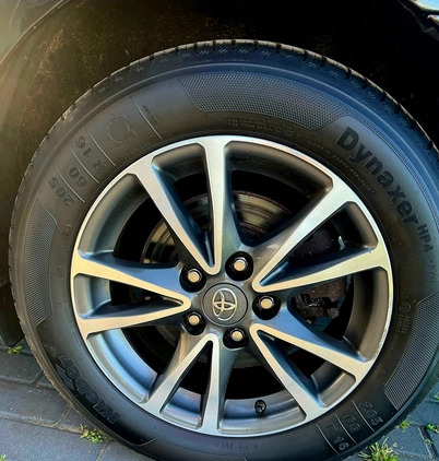 Toyota Avensis cena 33800 przebieg: 216965, rok produkcji 2014 z Sulęcin małe 46